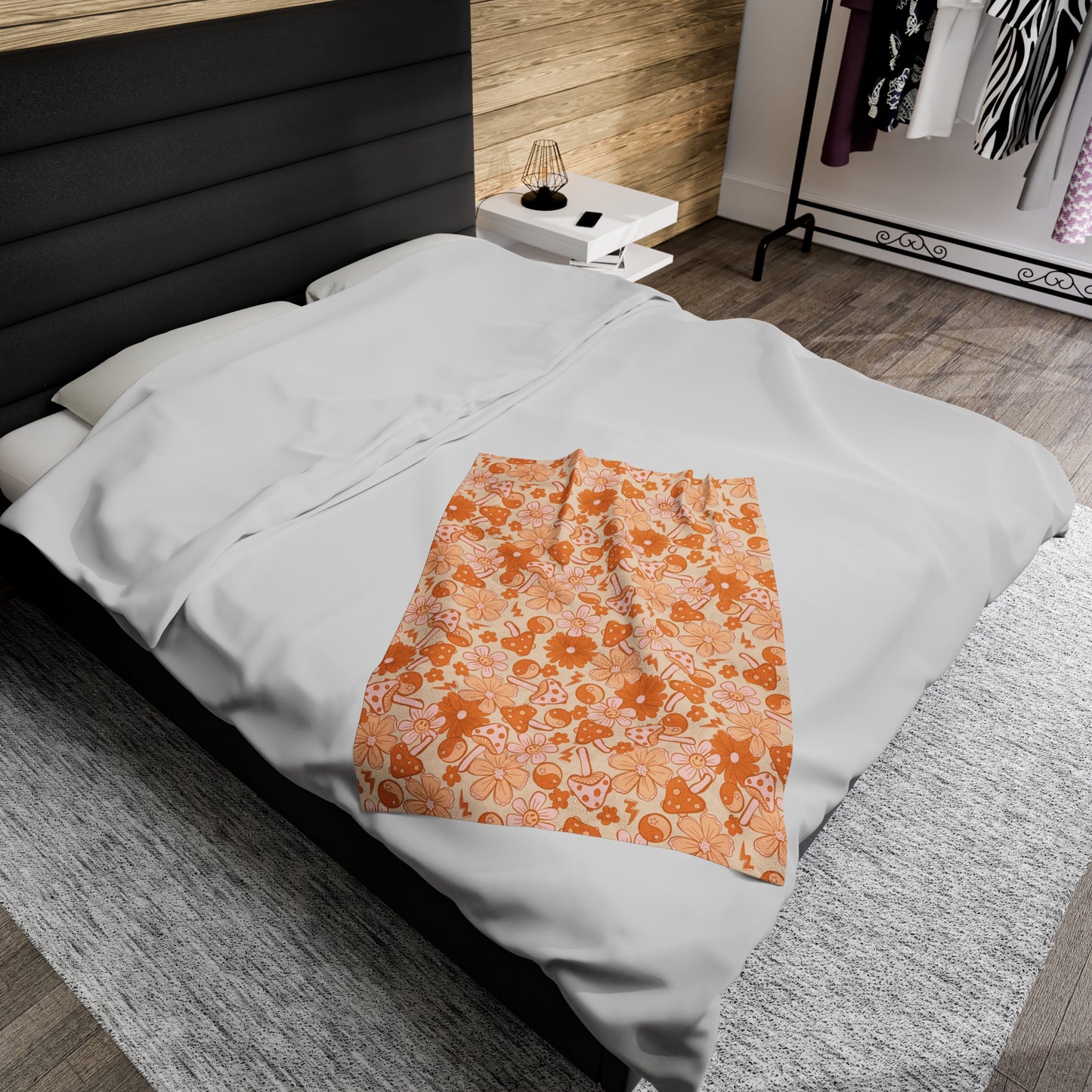 Groovy Retro - Plush Blanket