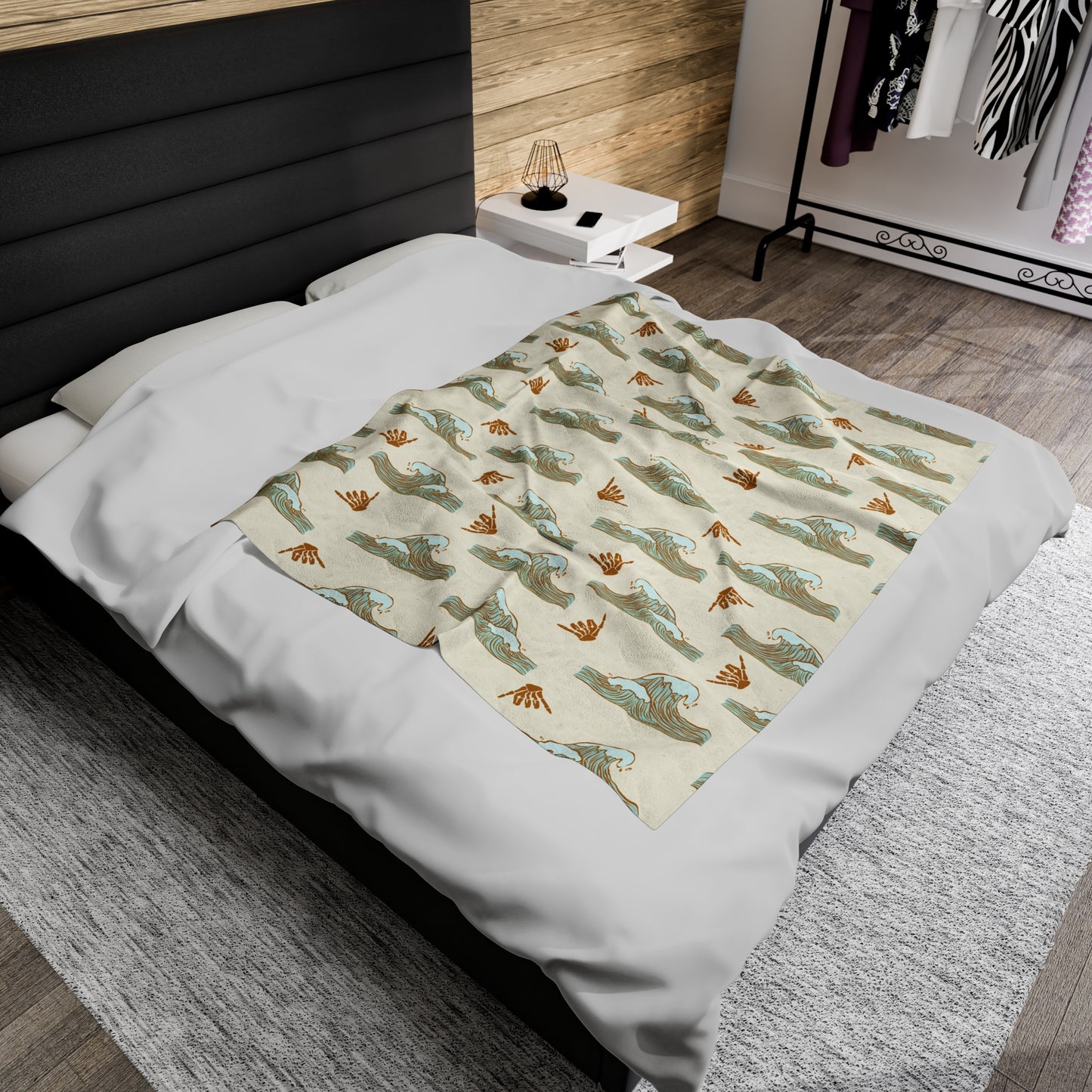 Hang10 - Plush Blanket