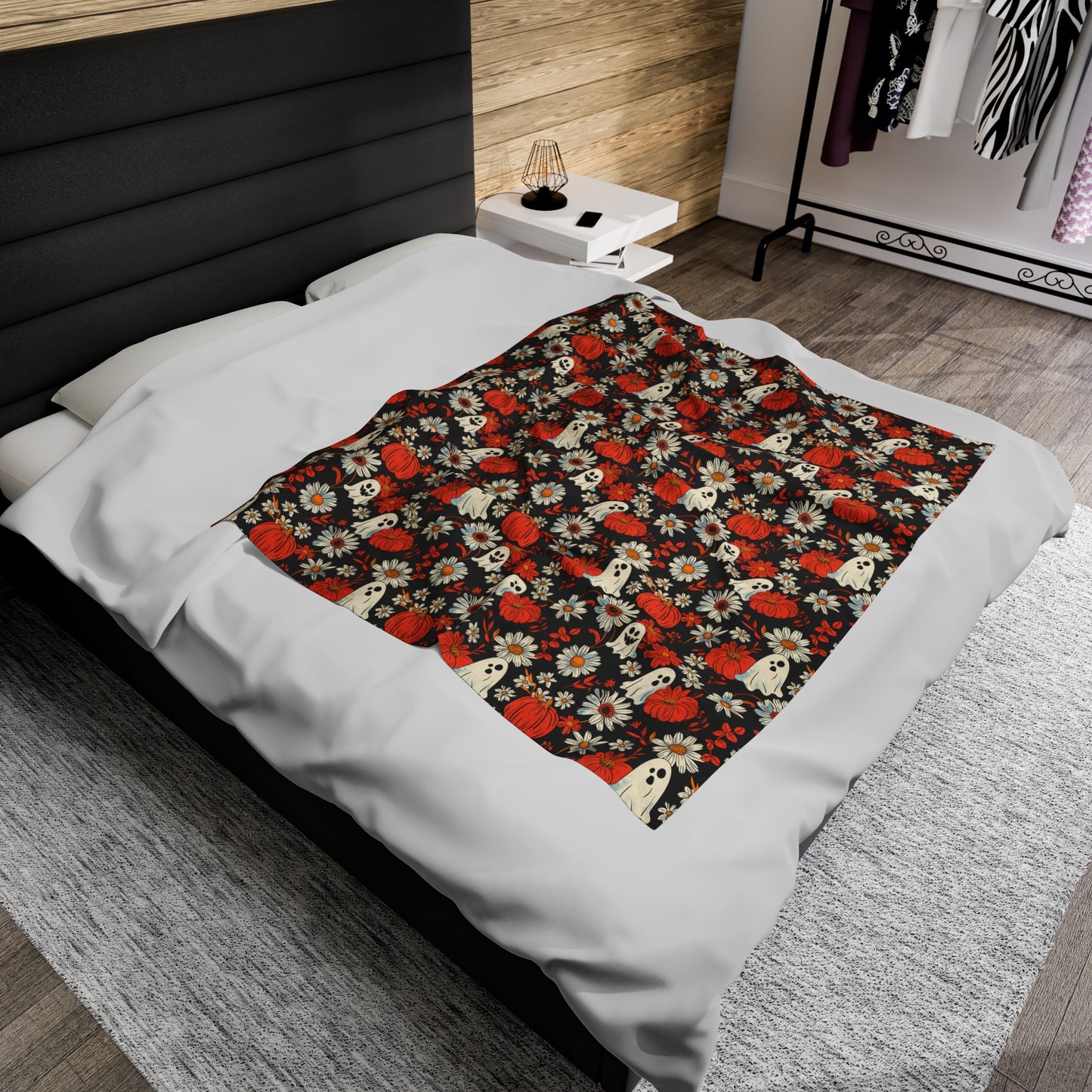 Ghost Floral - Plush Blanket