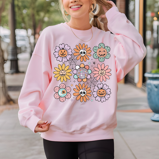 Retro Halloween Flowers - Unisex Heavy Blend™ Crewneck Sweatshirt